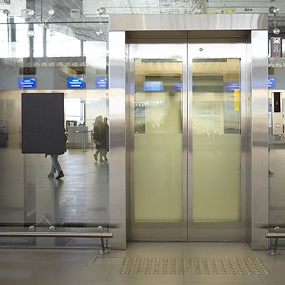 High-Speed
                                    Elevator